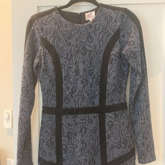 Parker Blanche Sweater Mini-Dress - Size Medium - Picture 1 of 4